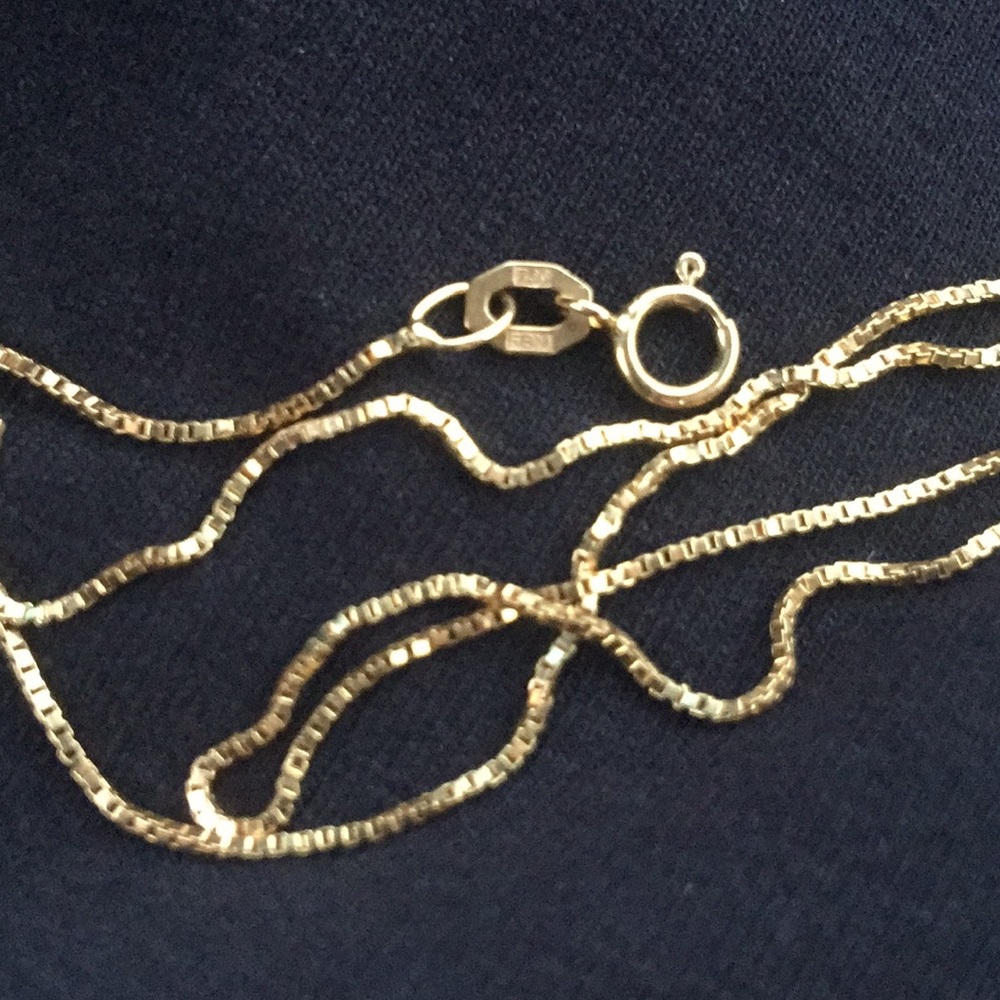 Vintage 1993 18K Gold Box Chain